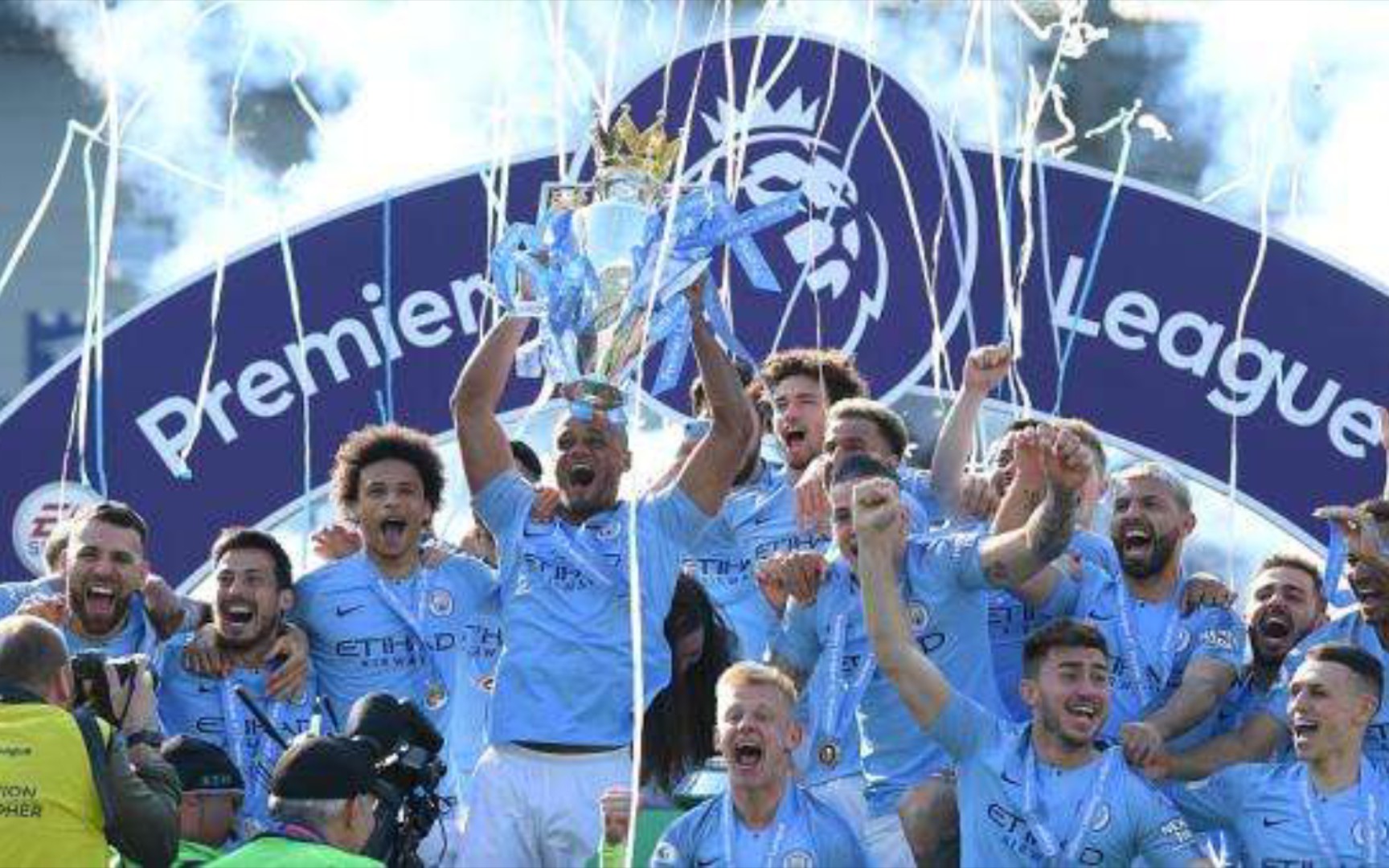 位年轻且冲 位年轻且冲